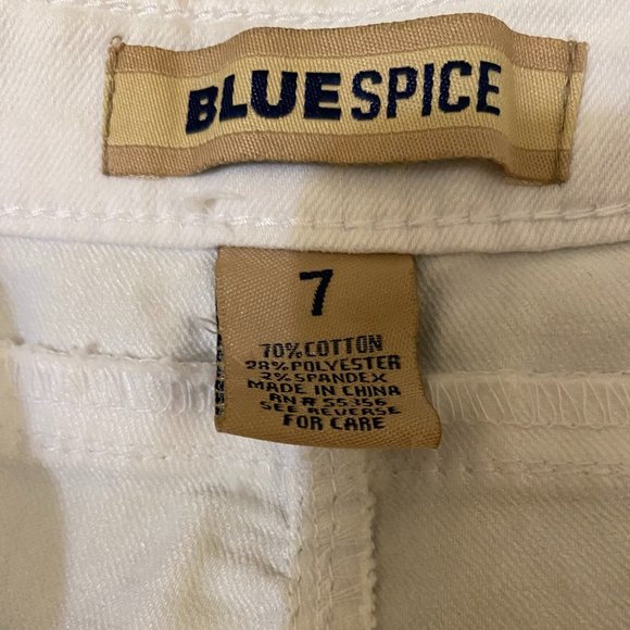 Blue Spice Lady Short - Picture 2 of 3